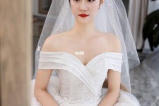 泰兴兼职做婚纱模特(婚纱兼职模特雇用)