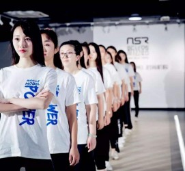 泰兴南京少儿模特兼职(南京潮童星少儿模特培训地址)