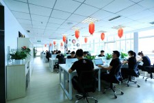 泰兴成都雇用伴游司机(雇用成都客运班车旅游司机)