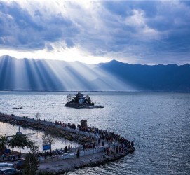 泰兴洱海旅游攻略(成都到洱海旅游攻略)