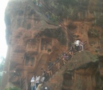 泰兴乐山旅游攻略(乐山旅游攻略自由行路线推荐)