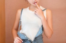 泰兴包含上海兼职女伴游模特预约小薇微信的词条