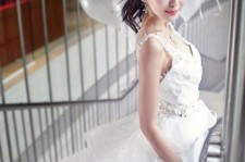 泰兴女伴侣兼职婚纱模特(婚纱模特兼职是实的吗)
