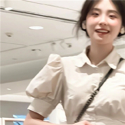 泰兴高端纯出女孩雇用(高端名媛定造)奢华游艇豪侈生活月入50W