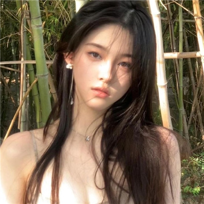 泰兴与商务伴游共进晚餐，愉快的营业会谈起头了