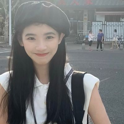 泰兴商务伴游带客户去看海豚表演