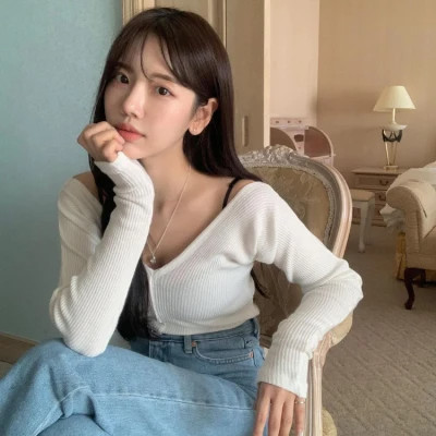 泰兴伴游女生邓丽丽的资料