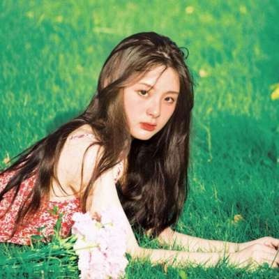 泰兴伴游女生谢珞欣的资料