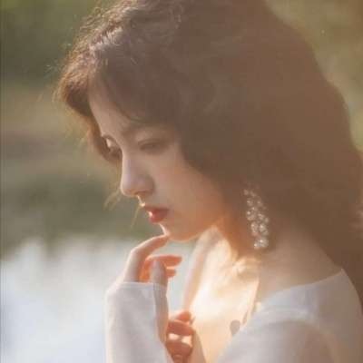 泰兴伴游女生雷花蕊的资料