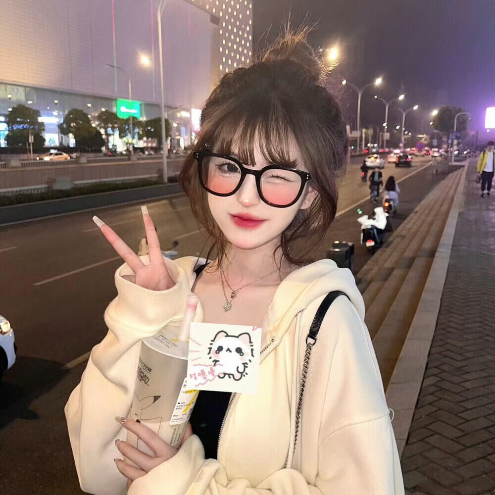 泰兴伴游女生KIKI的资料